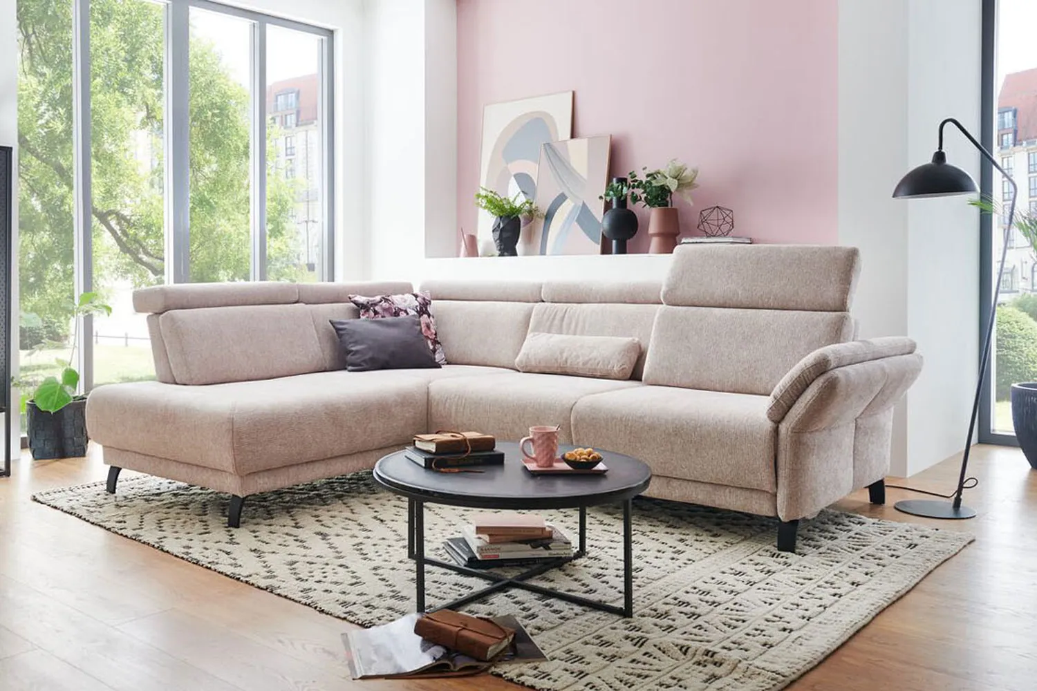 Ecksofa in L-Form mit Sitztiefenverstellung in Stoff Rosa Ecksofa in L-Form mit Sitztiefenverstellung in Stoff Rosa