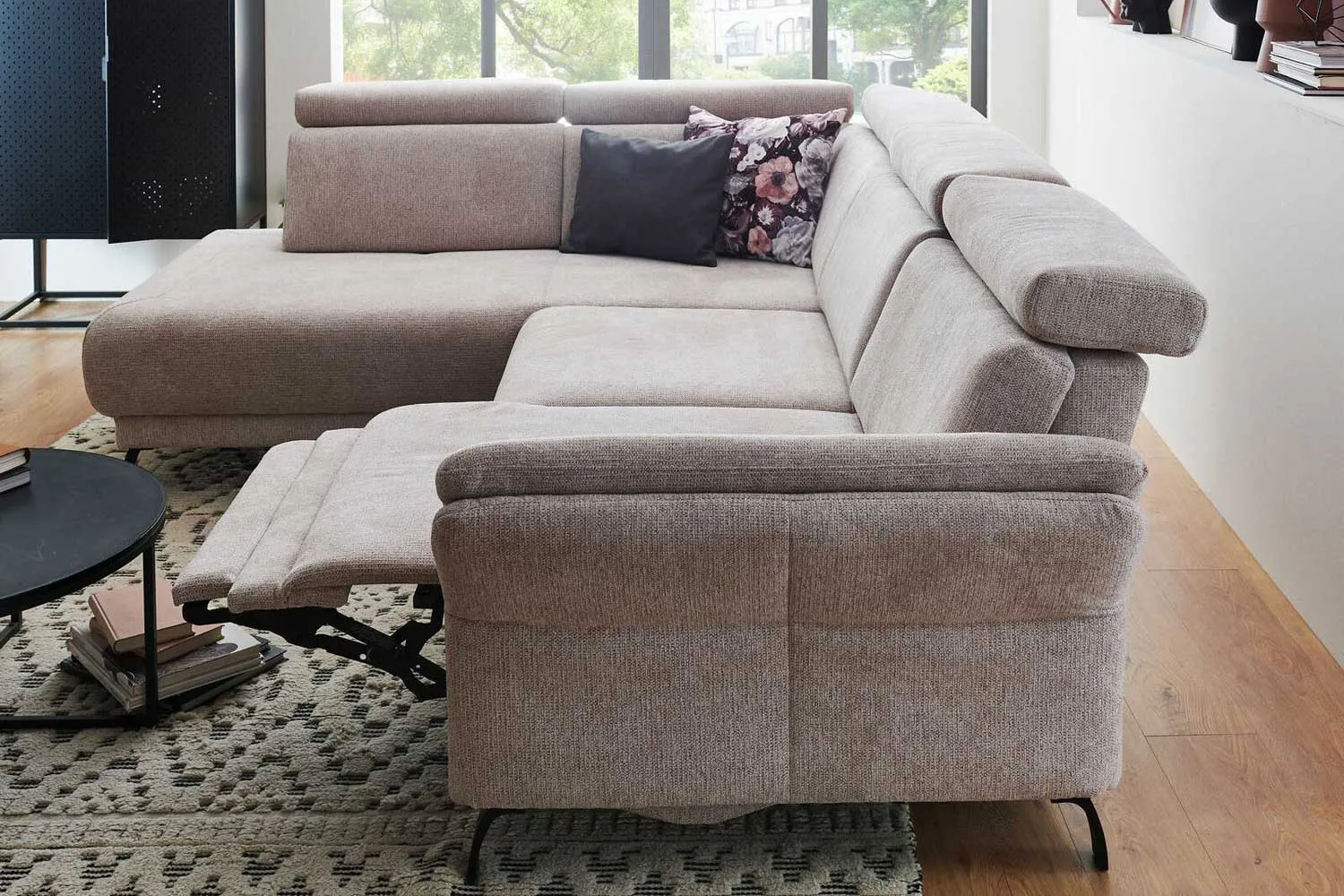 Ecksofa in L-Form mit Sitztiefenverstellung in Stoff Rosa Ecksofa in L-Form mit Sitztiefenverstellung in Stoff Rosa